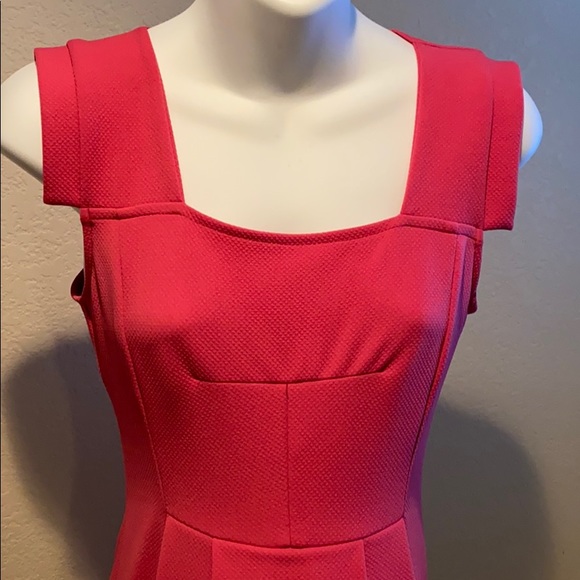 Dress - Picture 2 of 4